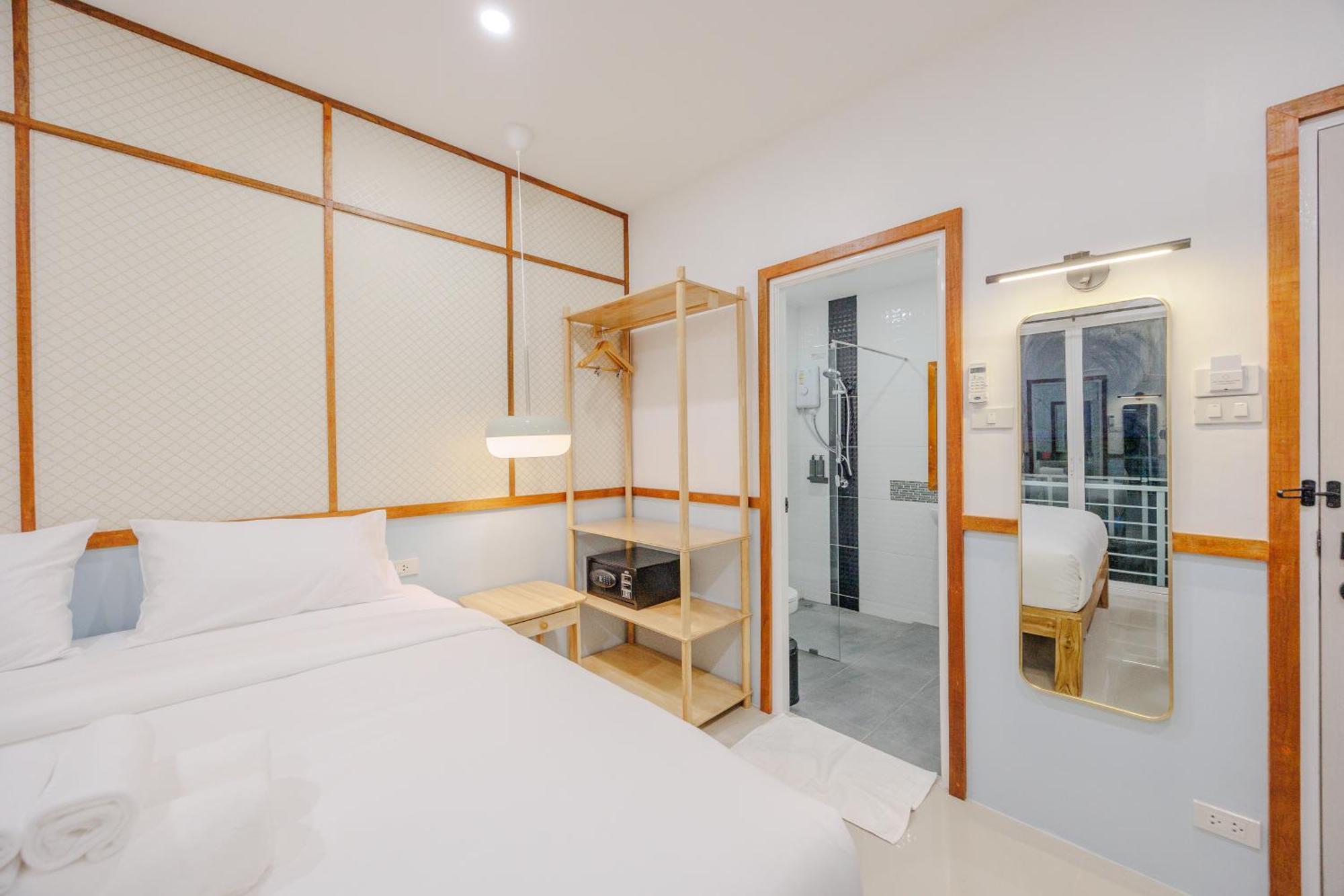 Bania 813 House Hotel Khao Lak Exterior photo