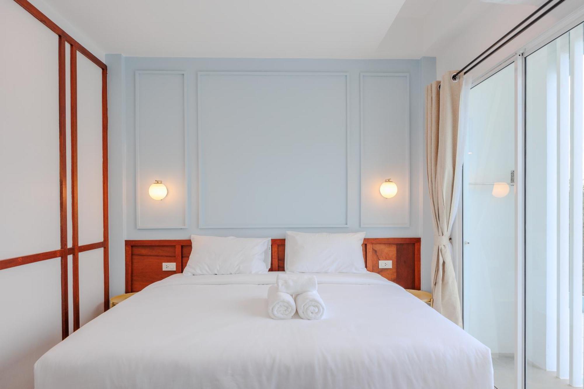 Bania 813 House Hotel Khao Lak Exterior photo